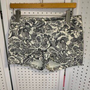 Old Navy Pixie Shorts – Navy Floral Print – Size 2